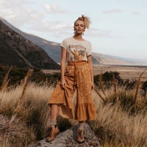 Spell and the Gypsy Lioness Pants size L